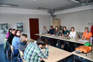 img-08