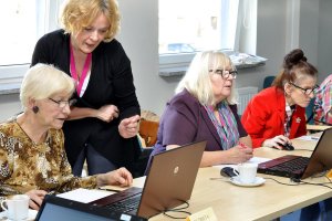 XIX edycja warsztatów komputerowych pt. „e-Aktywni w&nbsp;Bibliotece” (14-25.10.2019)