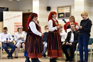 Międzypokoleniowe spotkanie z&nbsp;poezją (09.03.2020)