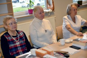 Na zdjęciu członkowie klubu.