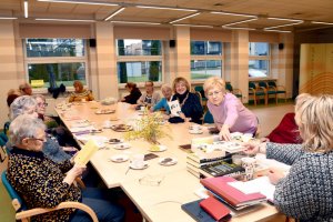 Na zdjęciu członkowie klubu.