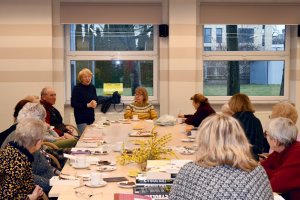 Na zdjęciu członkowie klubu.