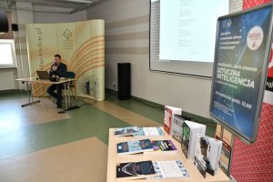 Na zdjęciu prowadzący spotkanie.