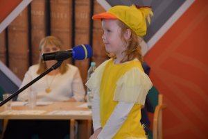 Na zdjęciu uczestnicy konkursu.