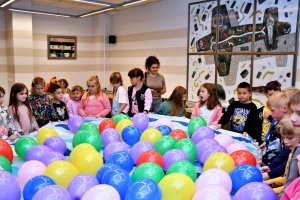 Na zdjęciu dzieci w czasie zajęć.