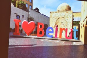 Na zdjęciu autor książki.