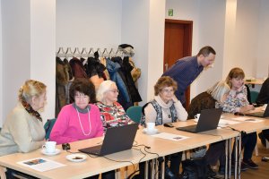 Na zdjęciu uczestnicy spotkania.