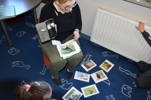 Na zdjęciu dzieci w&nbsp;czasie zajęć.