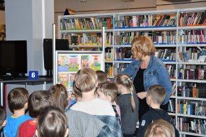 Na zdjęciu dzieci w&nbsp;czasie zajęć.