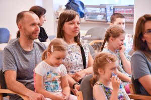 DSC_9840_CR_1200x800