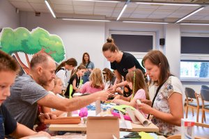 DSC_9909_CR_1200x800