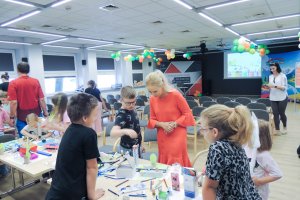 DSCN1024_CR_1200x800